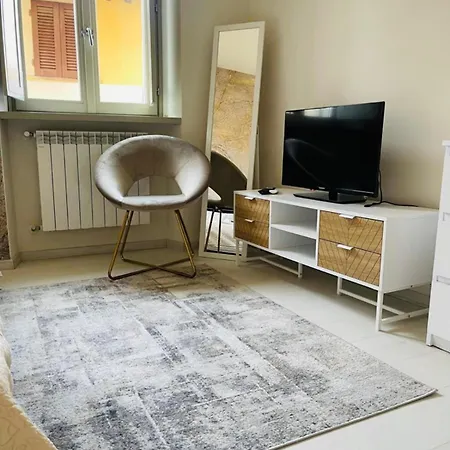 Residenza Piaz. San Michele Incanto 아파트 *